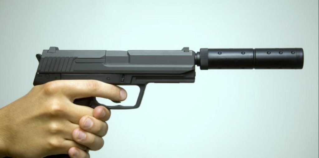 Hollywood Has Been Lying To You: 3 Movie Myths You Believe.