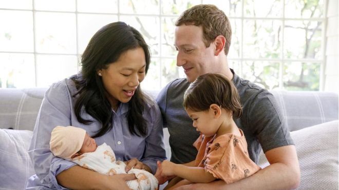 As An Engineer, How Can You Show Your Wife Love? Mark Zuckerberg Built His Wife A &Quot;Sleeping Box&Quot;