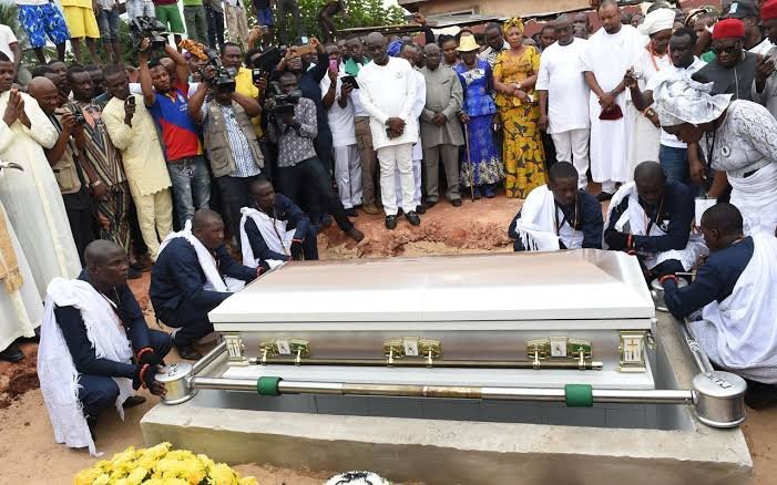 Funeral Traditions In Nigeria