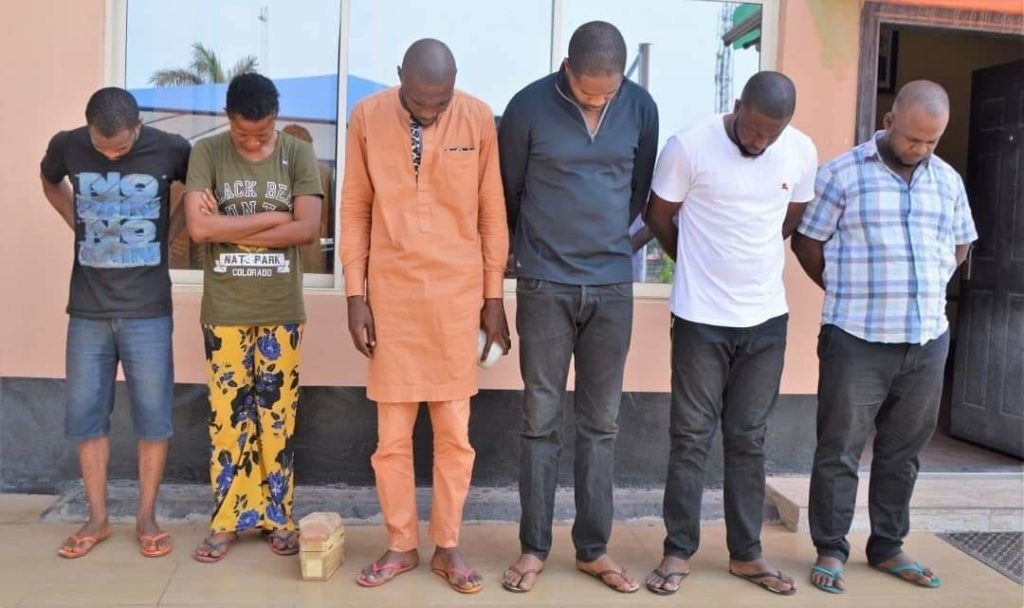 Suspect Caught With Mini Coffin As Efcc Arrests Six ‘Yahoo Boys’ In Ibadan