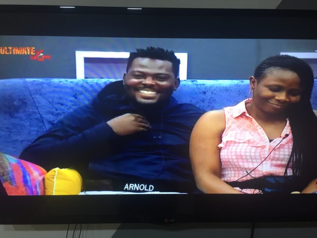 Aunty Talks To Bolar On Ultimate Love