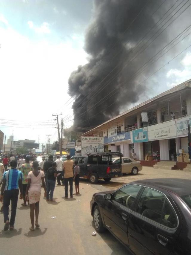 Fire Razes Dugbe Market