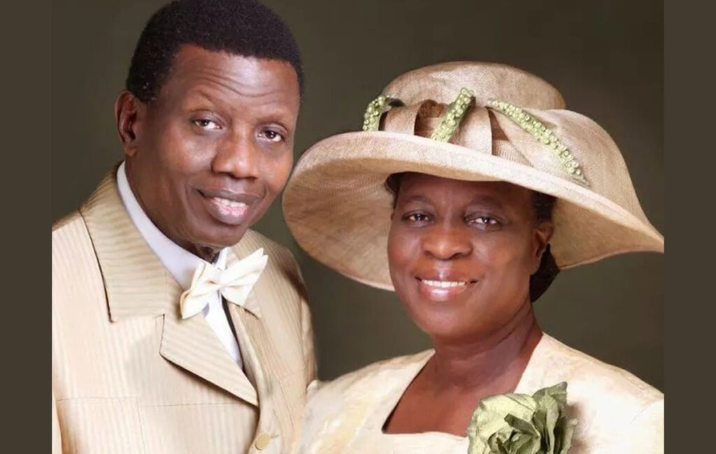 Enoch Adeboye And Wife