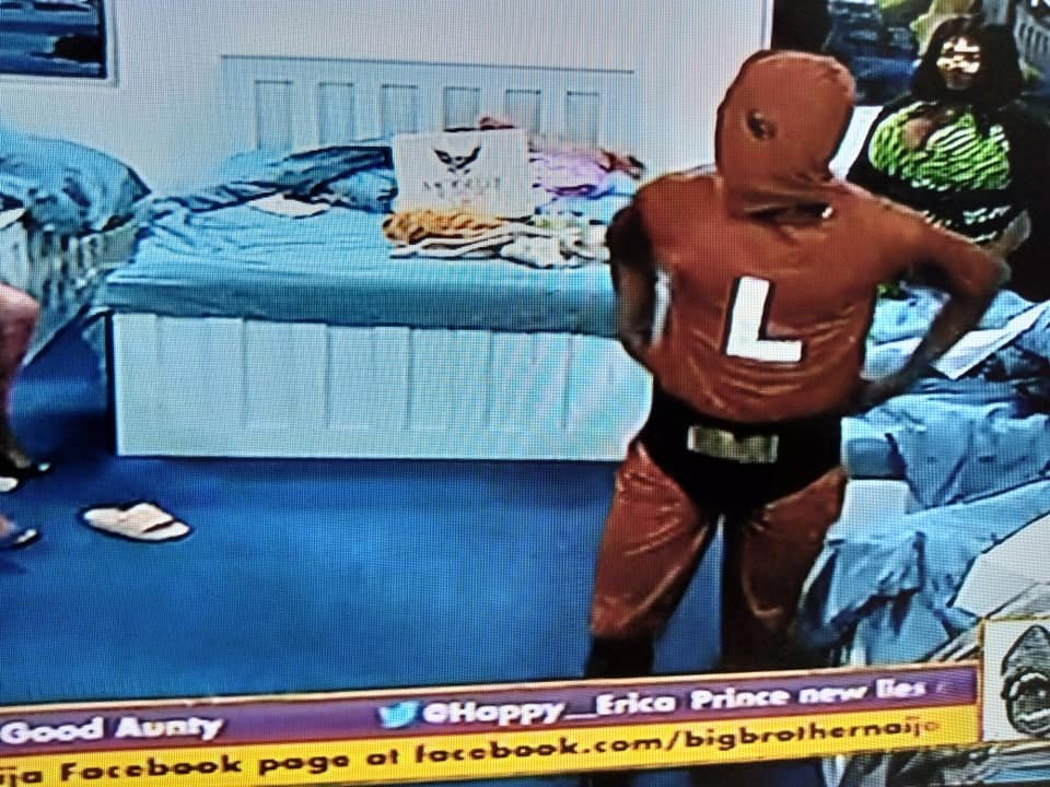 Bbnaija 2020: Laycon Gets Funny, Dramatic Costume For Saturday Night Party, Icons React