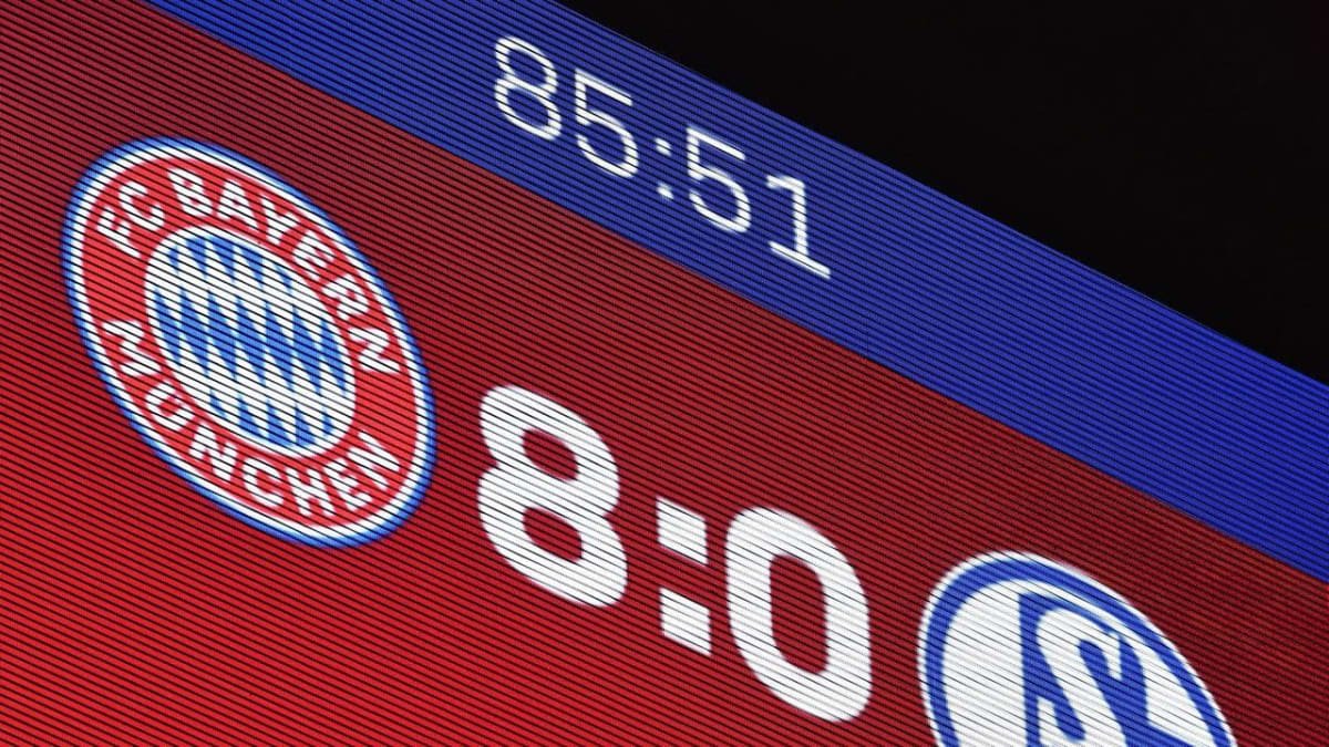 Bayern Munich Opens League With 8-0 Demolition Record Scoring