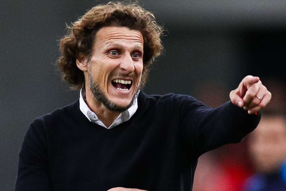 Diego Forlan Sacked In His Home Team