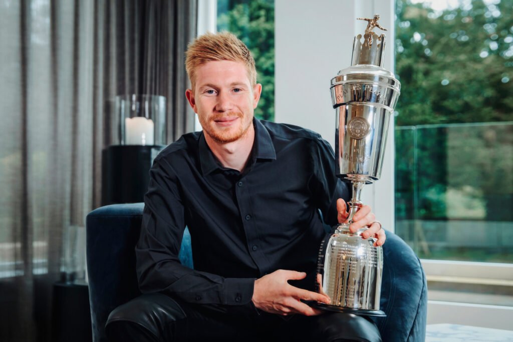 Kevin De Bruyne Voted Pfa Men'S Player Of The Year