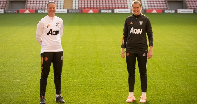 Manchester United Female Team Signs England Forward Alessia Russo