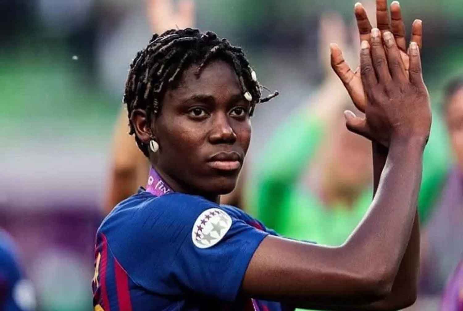 Fc Barcelona Star Asisat Oshoala Applauds Wizkid For Attacking Buhari