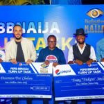 Ozo And Trikytee Collecting Prize