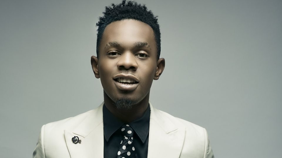 Patoranking Professes Love To Strange Lady