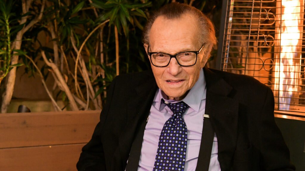 Larry King Dies