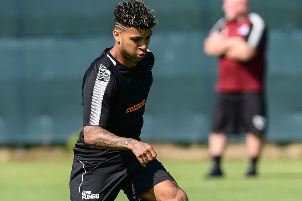 Deandre Yedlin To Galatasaray Almost Done Deal