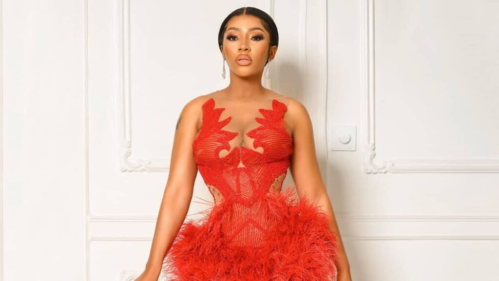 Mercy Eke Saves Little Girl And Dad After Accident