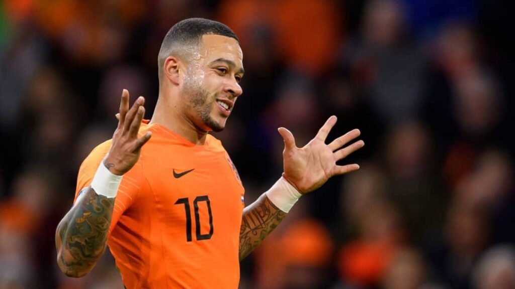 Memphis Depay To Take 30% Pay-Cut In Barcelona... (1)