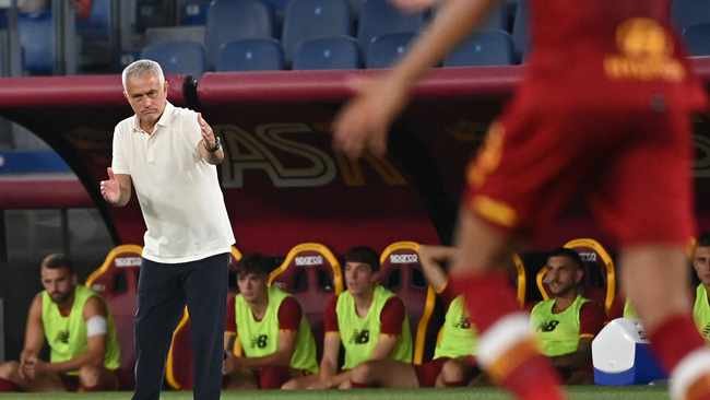 Jose Mourinho Records First Win With As Roma