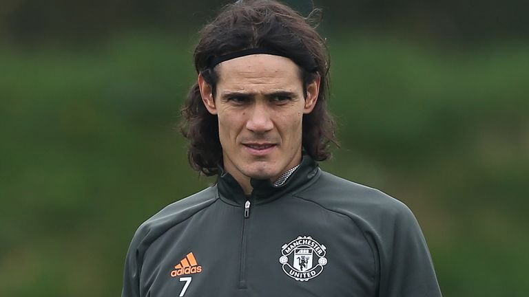 Cavani Missing In United'S Champions League Squad