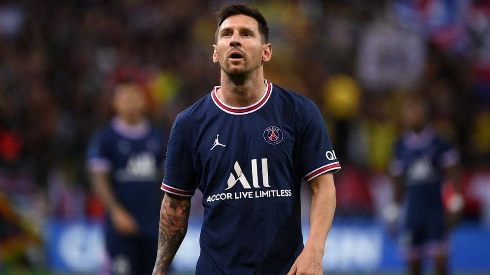 Lionel Messi Frustrated At Paris Saint-Germain