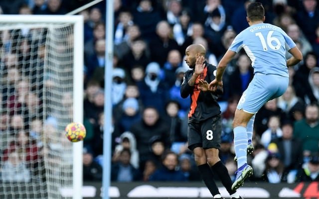 Manchester City Win, Mounts Pressure On Chelsea