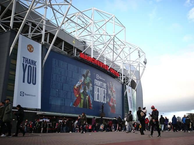 Manchester United Reports More Positive Cases