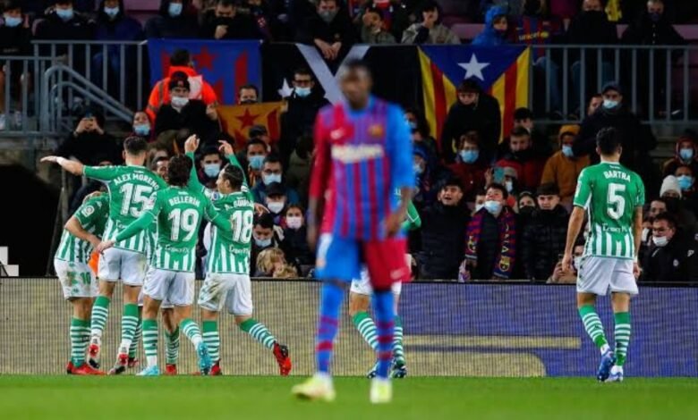 Real Betis Late Goal Ends Xavi'S Unbeaten Record