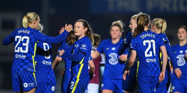 Chelsea Beat United To Book Final Ticket