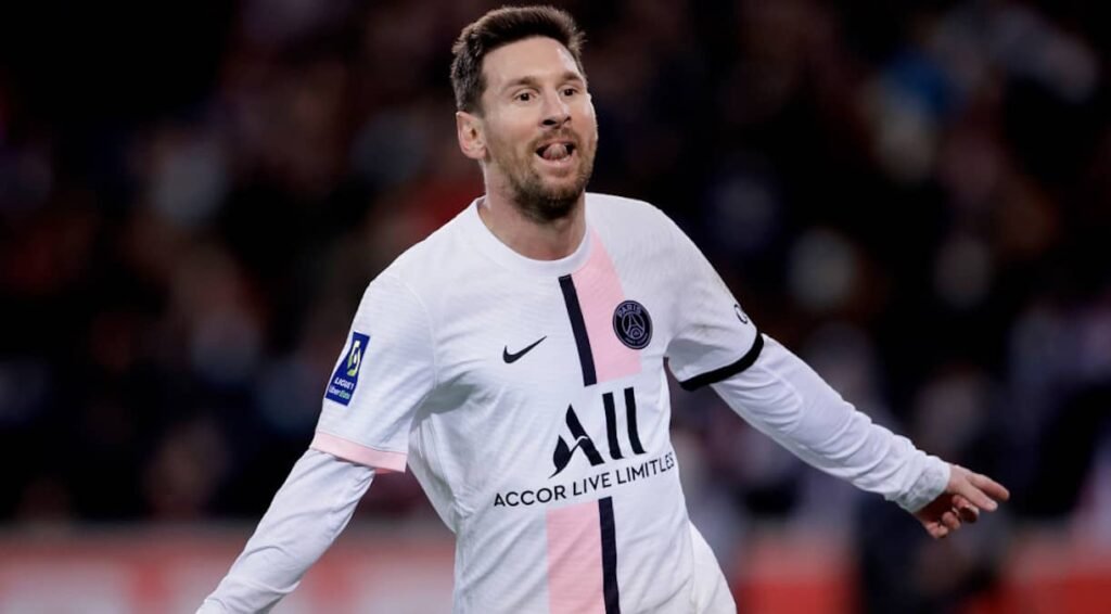 Lionel Messi Scores In 5-1 Psg Win Over Lille.