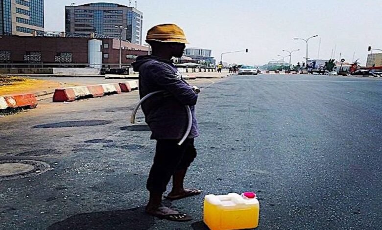 Updated: Blackmarket Petrol Selling At N600/Litre In Abuja