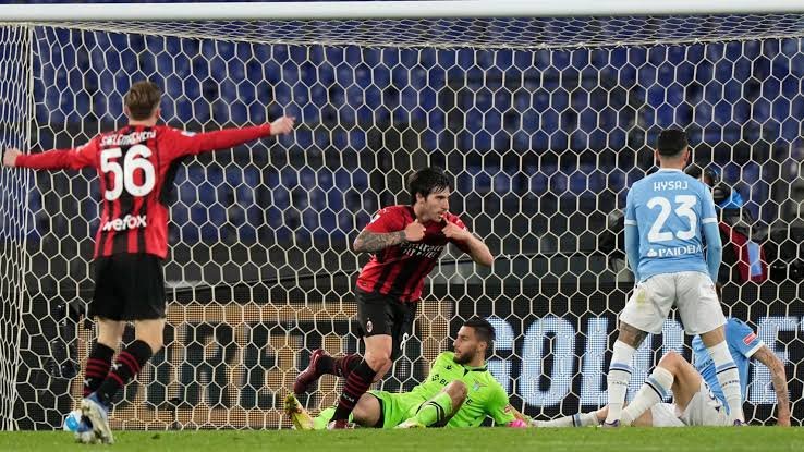 Ac Milan Goes Top Of Serie A Table After Lazio Win