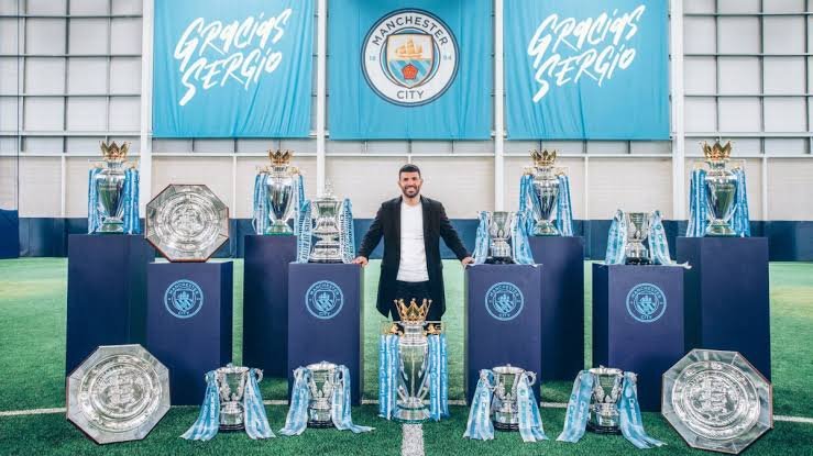 Manchester City To Unveil Aguero Statue