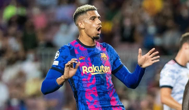 Ronald Araujo Extend Contract With Barcelona