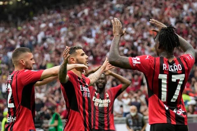 Ac Milan Eye First Serie A Title In 11 Years