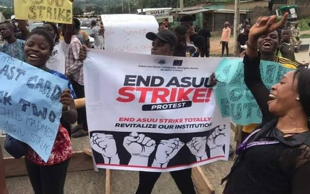 Asuu Strike: Futa Students Cause Roadblock, Disrupt Activities