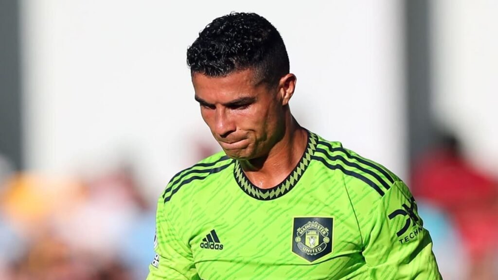 Manchester United Willing To Let Ronaldo Go