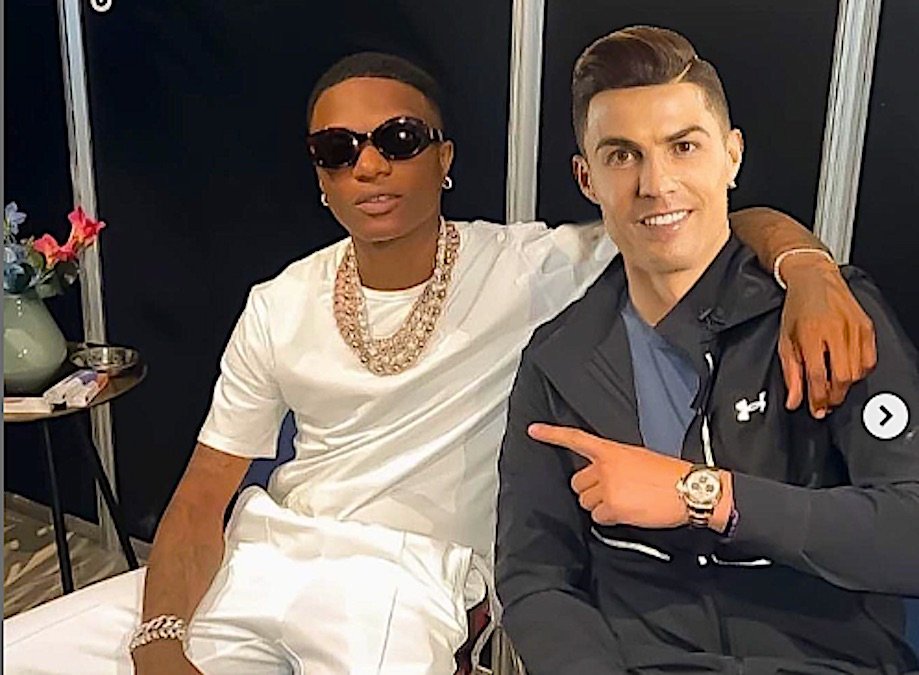 Ronaldo And Wizkid Photoshop Creator Receives Heavy Insults From Fans