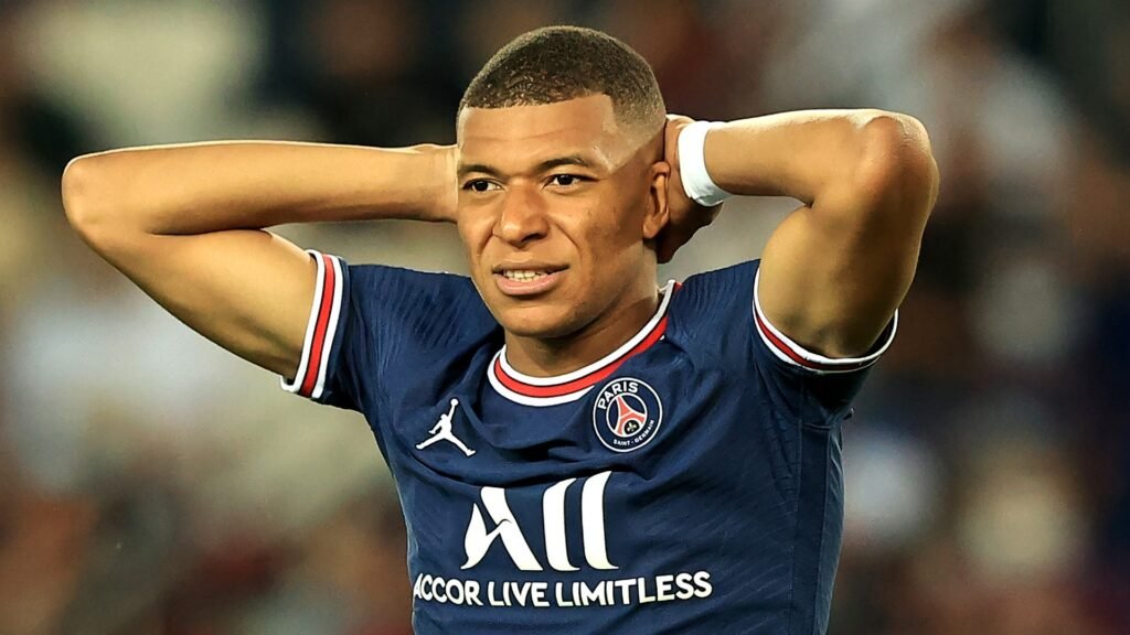Kylian Mbappe Reacts Wanting To Leave Psg