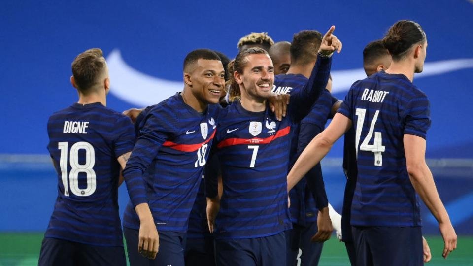France Drops 25-Man Qatar 2022 World Cup List