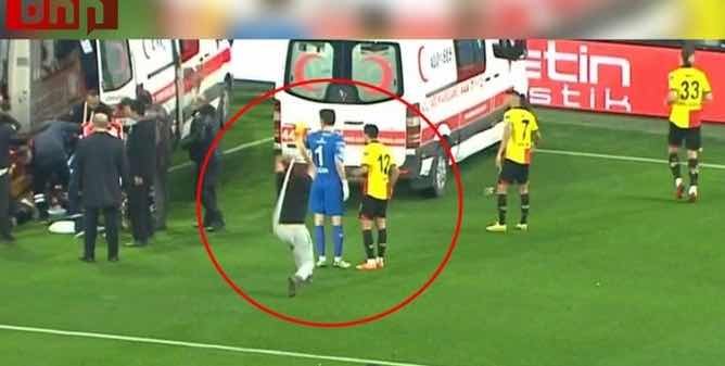 Goalkeeper Attacked In Derby Match In Turkey