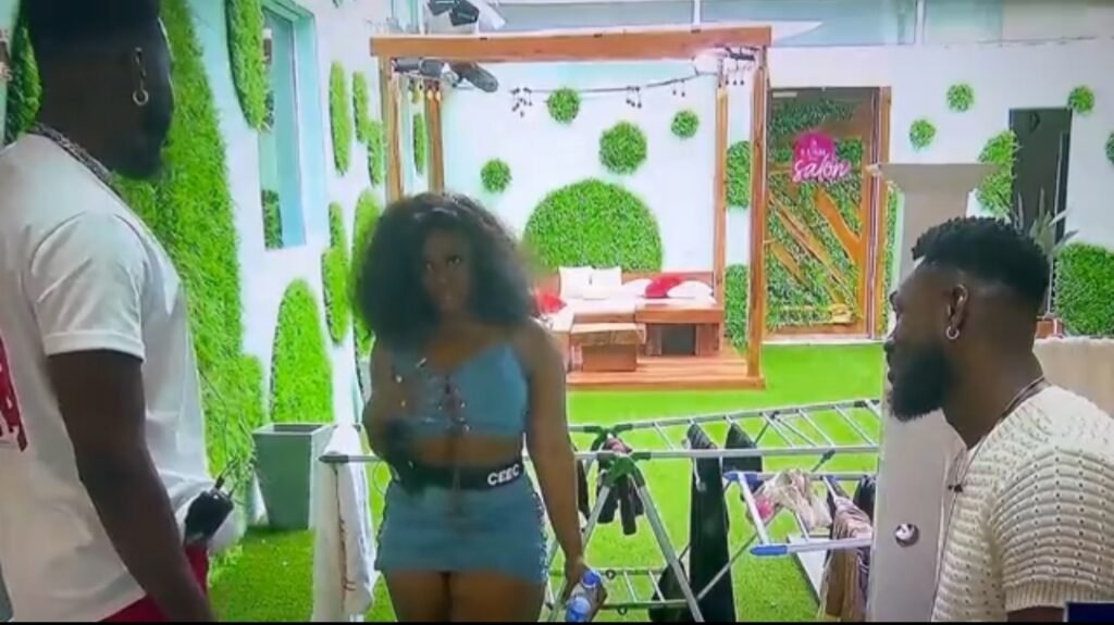 Bbnaija All Star: &Quot;This Boy Go Collect&Quot; Cee C Threatens Male Housemate